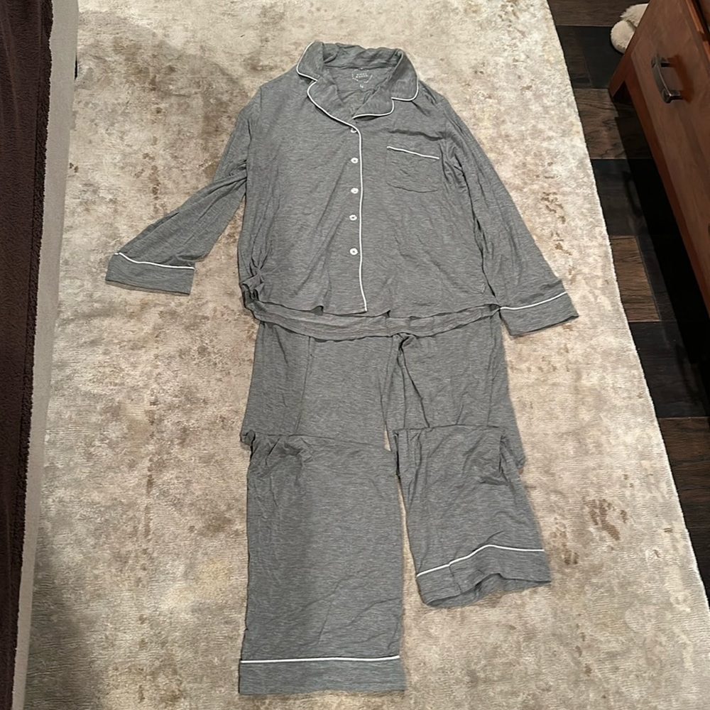 Cozy Earth grey bamboo pajamas